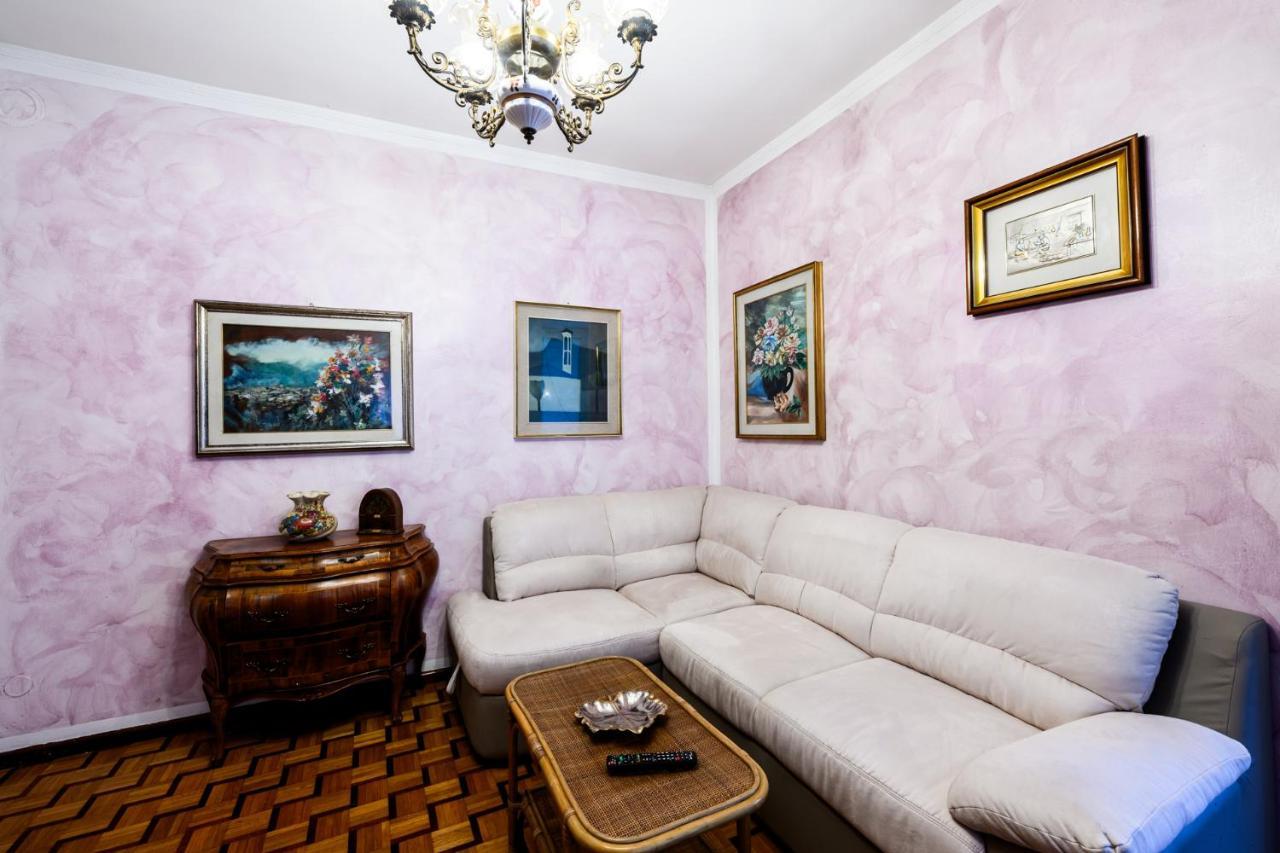 Retro Apartment In The Mountains Mezzolombardo Bagian luar foto